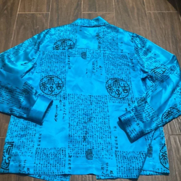 Chicos Design blue vintage Asian print silk blouse - Picture 3 of 4